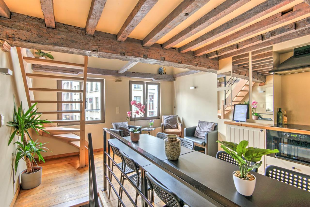 Tempel Triplex & Duplex At Historic Heart Of Antwerp Apartment Exterior photo